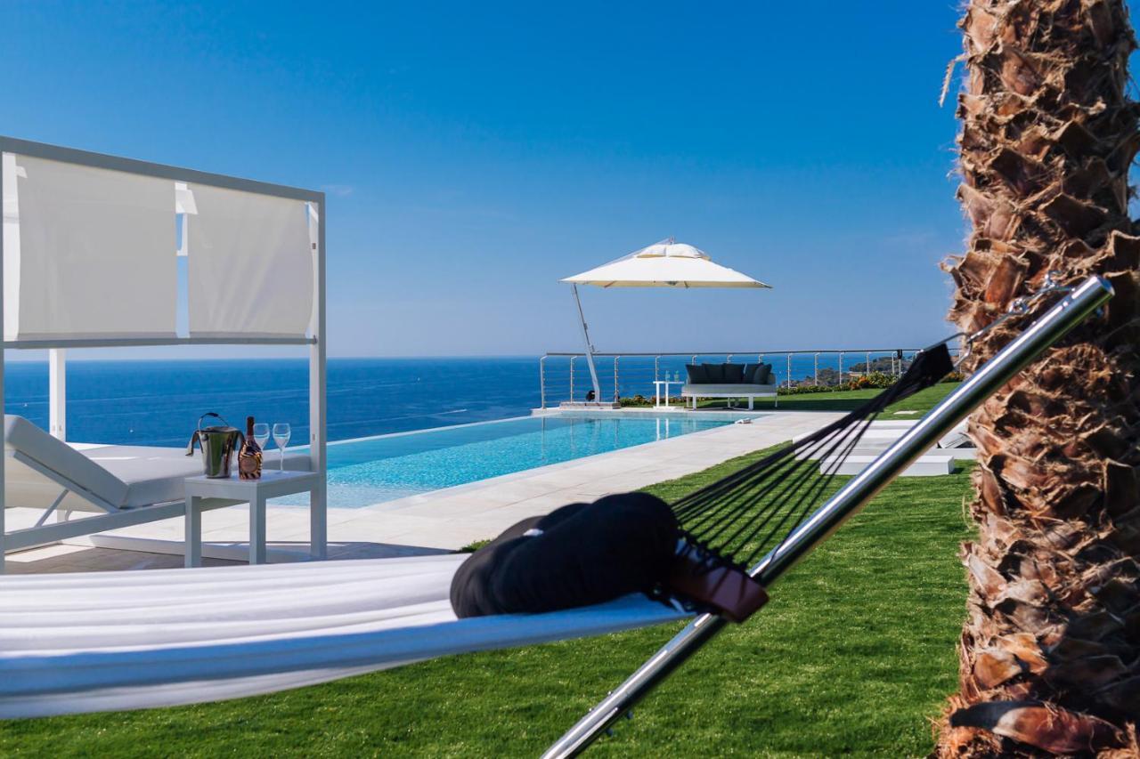 Villa Sabrina Riviera Dei Fiori A Picco Sul Mare Con Piscina Privata ,Wellness & Spa Imperia Exteriör bild