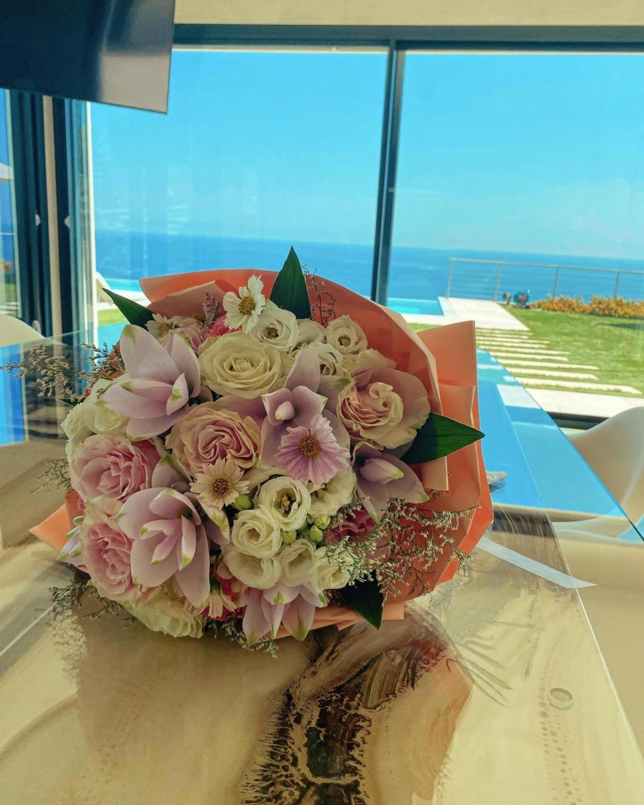 Villa Sabrina Riviera Dei Fiori A Picco Sul Mare Con Piscina Privata ,Wellness & Spa Imperia Exteriör bild